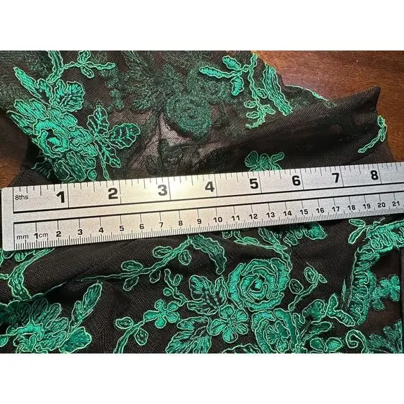 Hailey By Adrianna Papell Evening Dress Green Lace Embroidery Long Sleeve Sz-8 - Picture 13 of 16